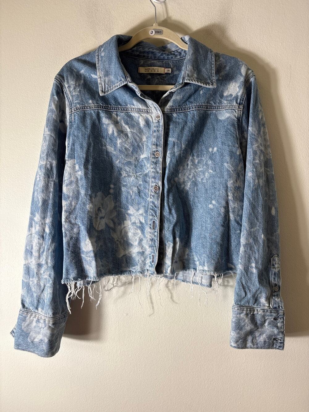 Alice + Olivia Blue Cotton Denim Long Sleeve Button Up Jacket Sz L